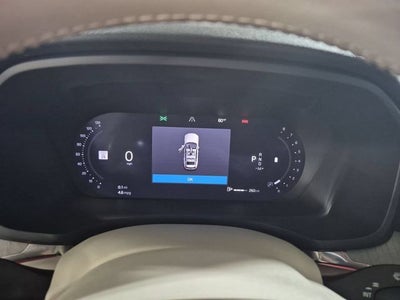 2025 Volvo V60 Cross Country B5 Plus