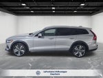 2025 Volvo V60 Cross Country B5 Plus