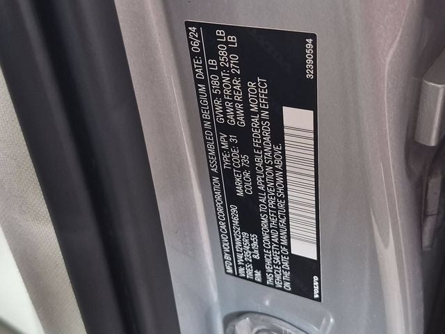 2025 Volvo V60 Cross Country B5 Plus