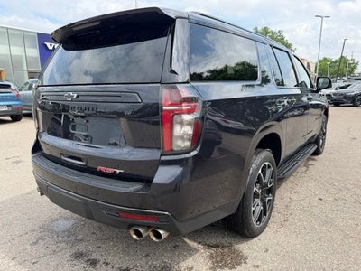 2023 Chevrolet Suburban RST
