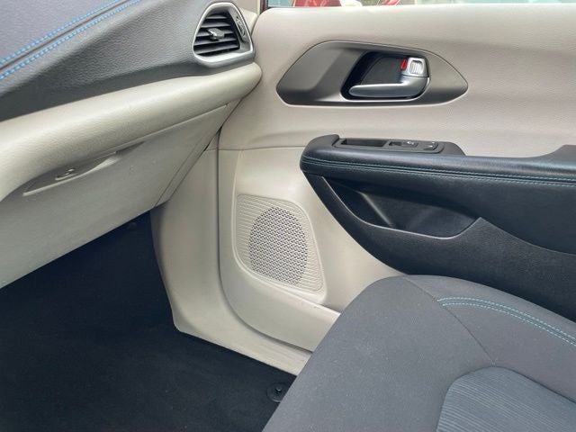 2021 Chrysler Pacifica Touring