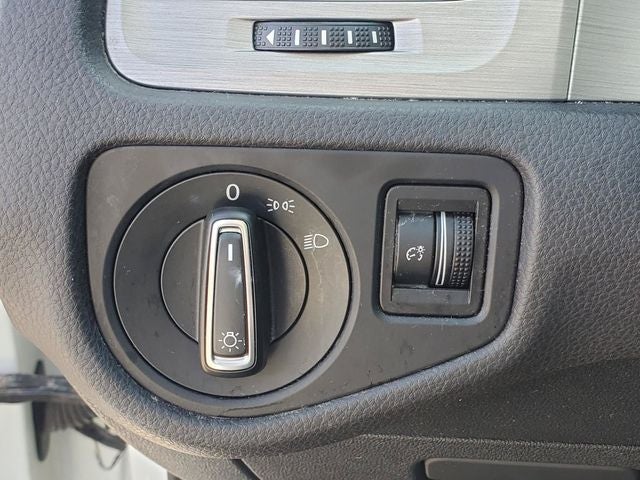 2015 Volkswagen Golf TSI S 2-Door