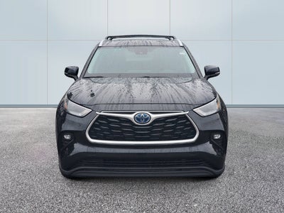 2022 Toyota Highlander Hybrid XLE