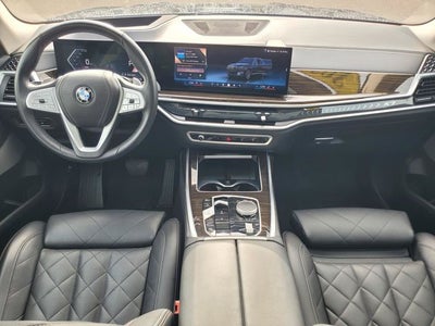 2024 BMW X7 xDrive40i