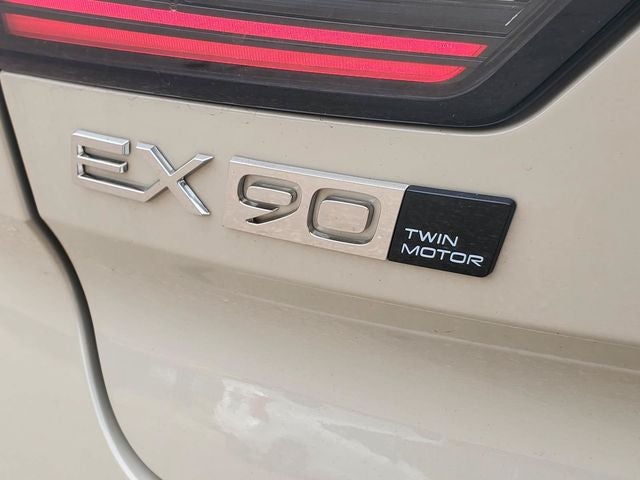 2026 Volvo EX90 Twin Motor Plus 7-Seater