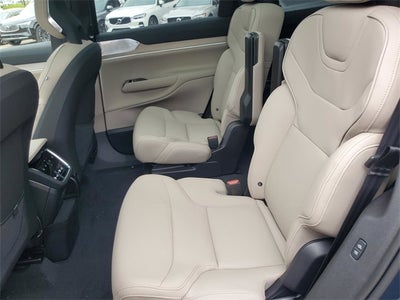 2025 Volvo EX90 Ultra Performance 6-Seater