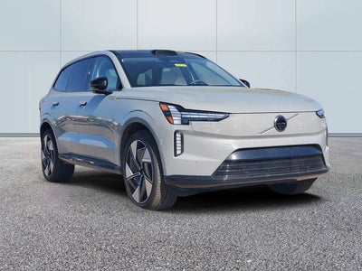 2025 Volvo EX90 Twin Motor Performance Plus 7-Seater