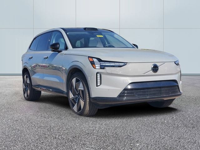 2025 Volvo EX90 Twin Motor Performance Plus 7-Seater