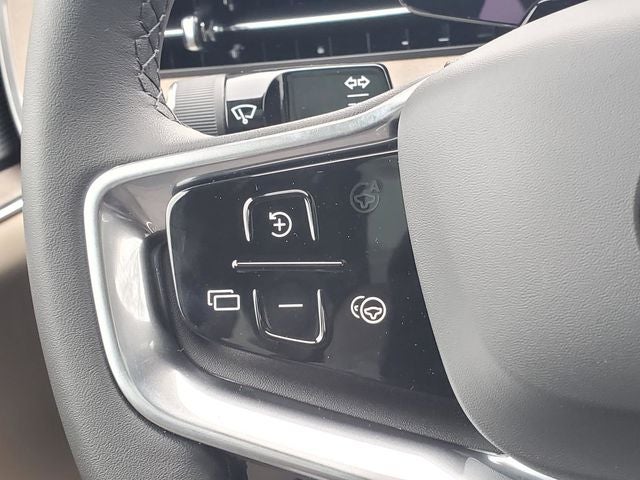 2025 Volvo EX90 Twin Motor Performance Plus 7-Seater