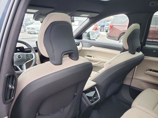 2025 Volvo EX90 Twin Motor Performance Plus 7-Seater