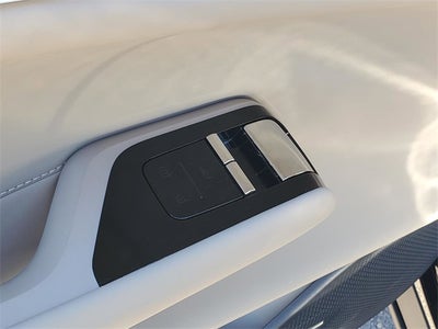 2025 Volvo EX90 Twin Motor Plus 7-Seater