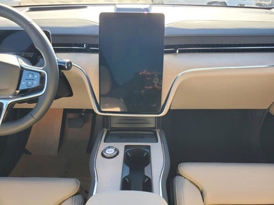 2025 Volvo EX90 Twin Motor Plus 7-Seater