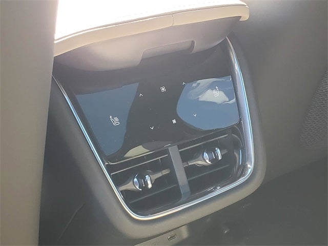 2025 Volvo EX90 Twin Motor Plus 7-Seater