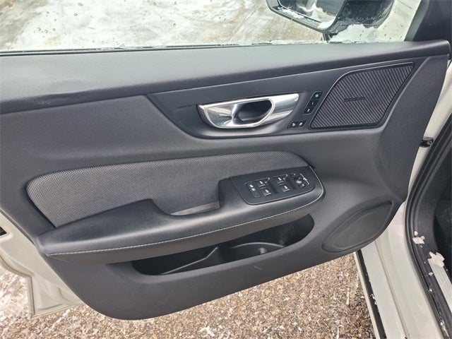 2021 Volvo S60 T5 R-Design