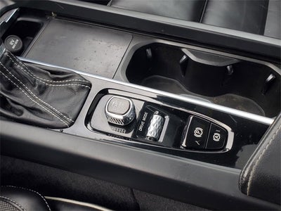 2021 Volvo S60 T5 R-Design