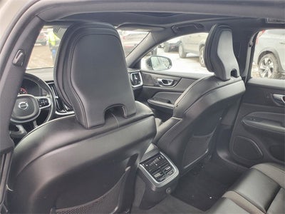 2021 Volvo S60 T5 R-Design