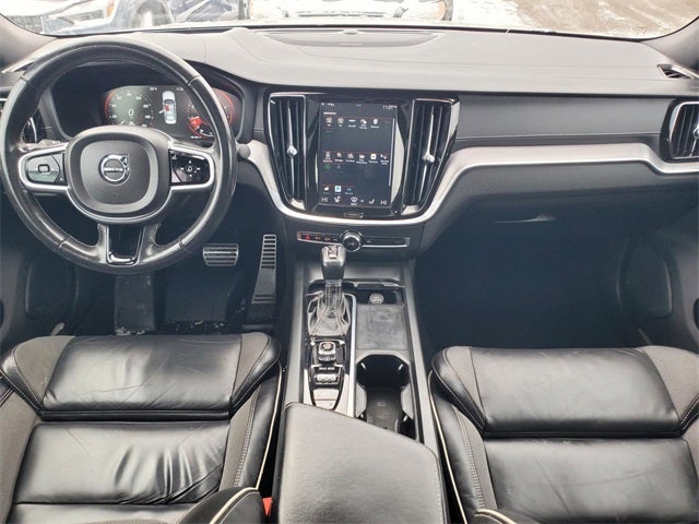 2021 Volvo S60 T5 R-Design