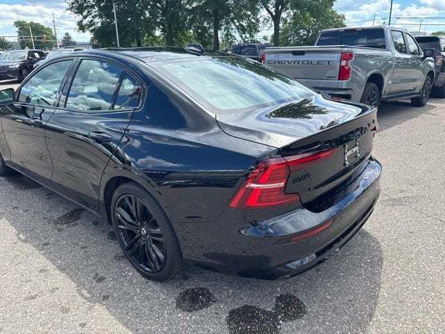 2024 Volvo S60 Recharge Plug-In Hybrid T8 Plus Black Edition