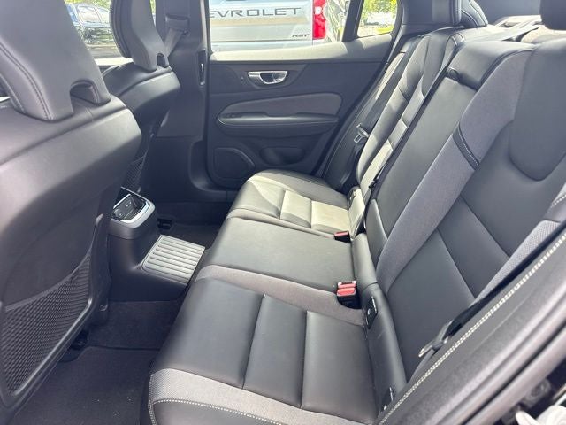 2024 Volvo S60 Recharge Plug-In Hybrid T8 Plus Black Edition