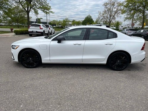 2024 Volvo S60 Recharge Plug-In Hybrid T8 Plus Black Edition