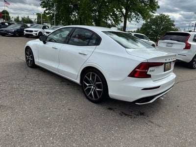 2022 Volvo S60 Recharge Plug-In Hybrid T8 Polestar