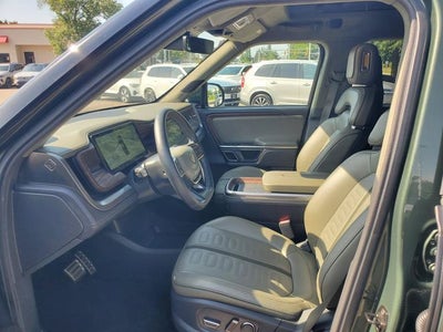2023 Rivian R1S Adventure