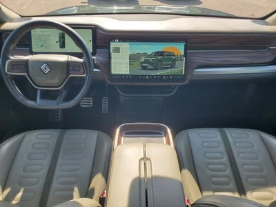2023 Rivian R1S Adventure