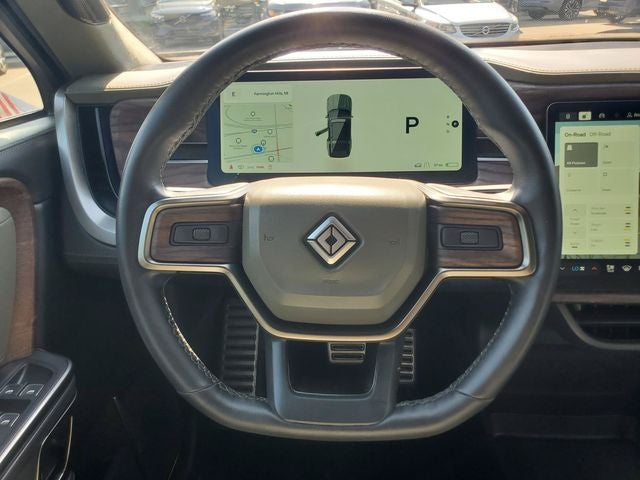2023 Rivian R1S Adventure