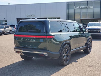 2023 Rivian R1S Adventure