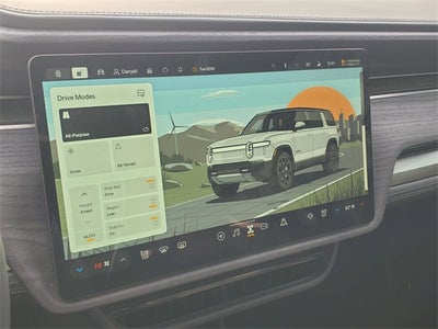 2024 Rivian R1S Adventure Dual Motor Standard Pack