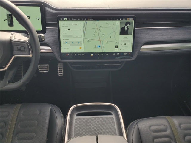 2024 Rivian R1S Adventure Dual Motor Standard Pack