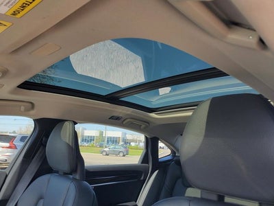 2018 Volvo S90 T6 Momentum