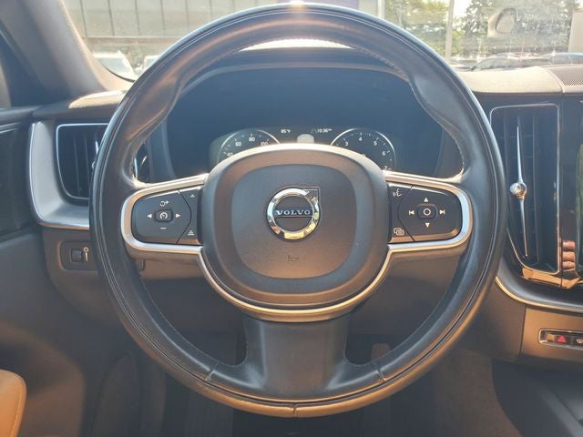 2019 Volvo XC60 T6 Momentum