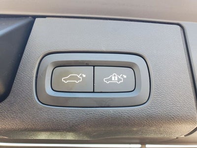 2019 Volvo XC60 T6 Momentum