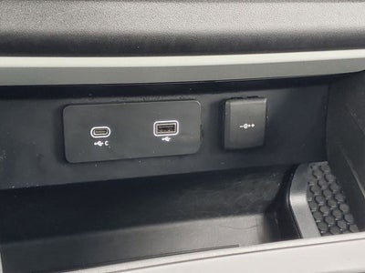 2024 Land Rover Defender 110 S