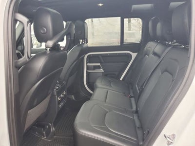 2024 Land Rover Defender 110 S