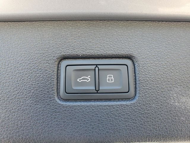 2022 Audi Q7 55 Premium Plus quattro