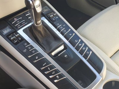 2015 Porsche Macan S