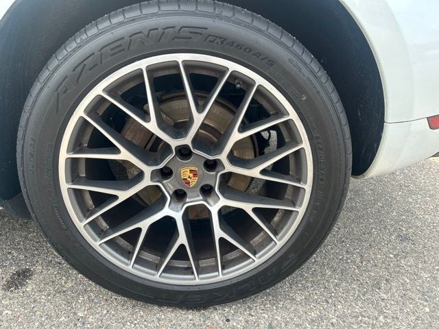 2015 Porsche Macan S