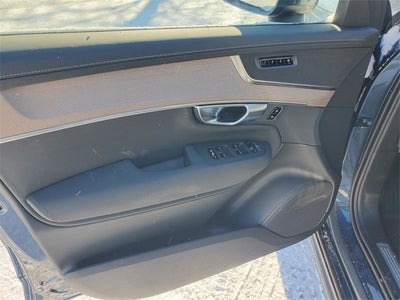 2026 Volvo XC90 B6 Plus 6-Seater