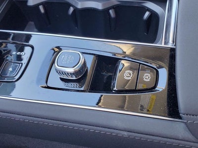 2026 Volvo XC90 B6 Plus 6-Seater