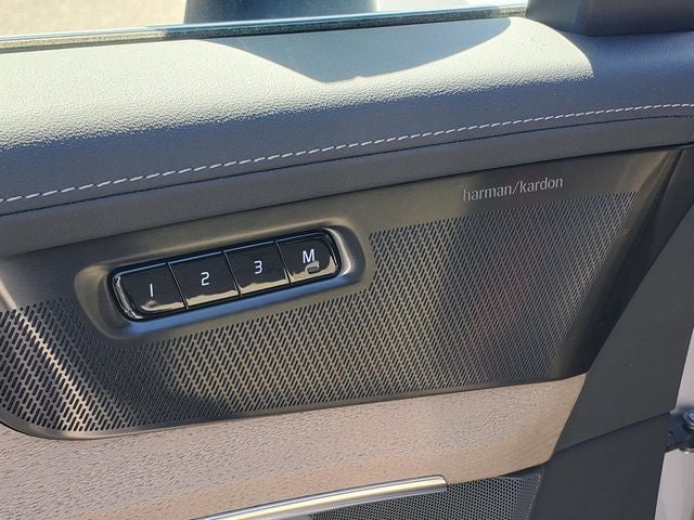 2026 Volvo XC90 B6 Plus 6-Seater