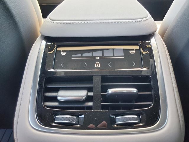 2026 Volvo XC90 B6 Plus 6-Seater
