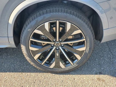 2027 Volvo XC90 Plus