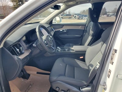 2026 Volvo XC90 B6 Plus 6-Seater