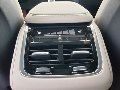 2026 Volvo XC90 B6 Plus 6-Seater