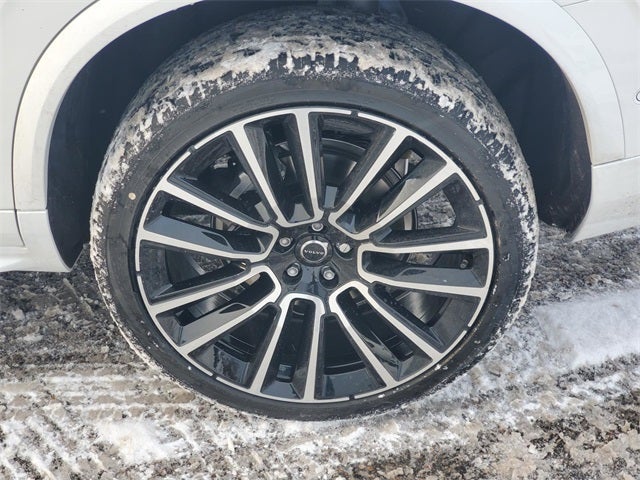 2026 Volvo XC90 B6 Plus 6-Seater