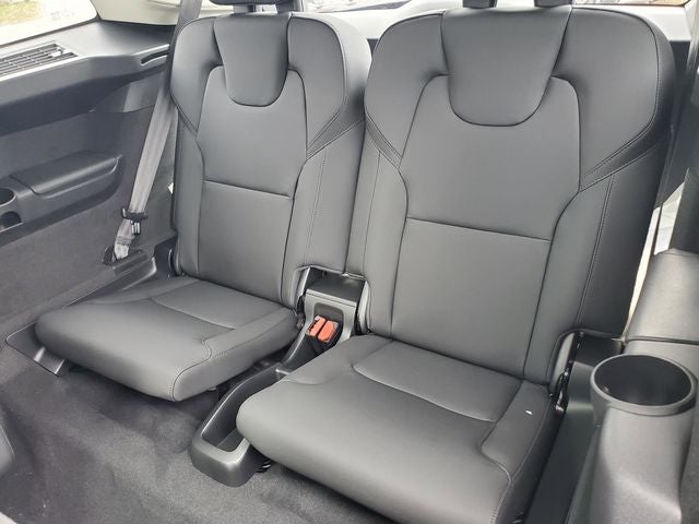 2026 Volvo XC90 B6 Plus 6-Seater