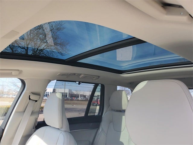 2026 Volvo XC90 B6 Ultra