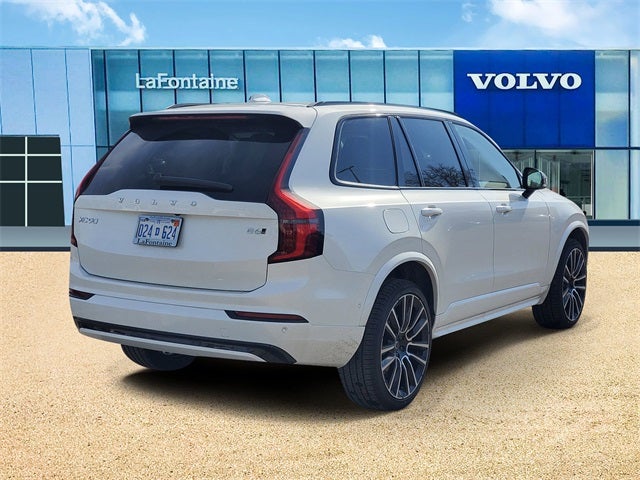 2026 Volvo XC90 B6 Ultra